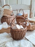 アンティーク小さなバスケット