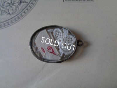 画像2: イニシャルテープ入りガラスペンダントトップ