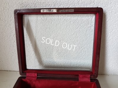 画像10: クッション付ガラスケース