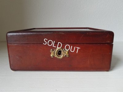 画像5: クッション付ガラスケース