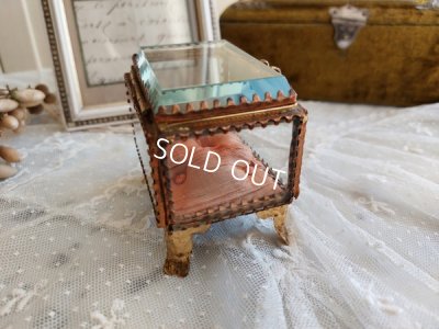 画像9: アンティークガラスジュエリーケース