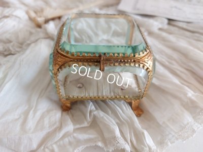 画像2: アンティークガラスジュエリーケース