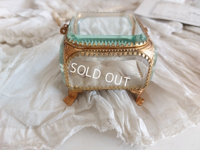 画像4: アンティークガラスジュエリーケース