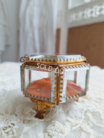 画像7: アンティークガラスジュエリーケース