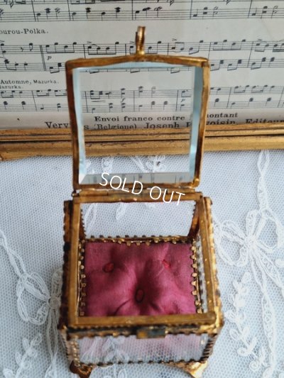 画像6: アンティークガラスジュエリーケース