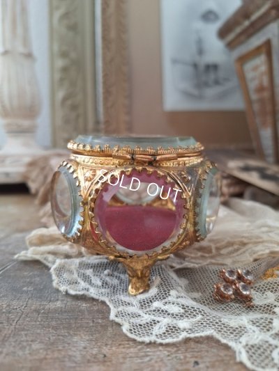 画像2: アンティークガラスジュエリーケース