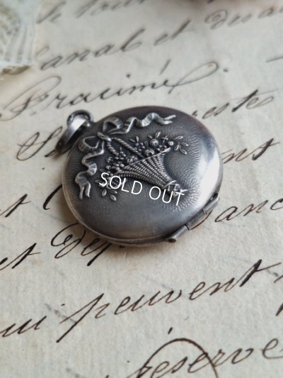 画像5: 花かごレリーフメダイヨン