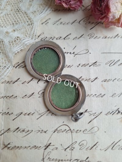 画像10: 花かごレリーフメダイヨン