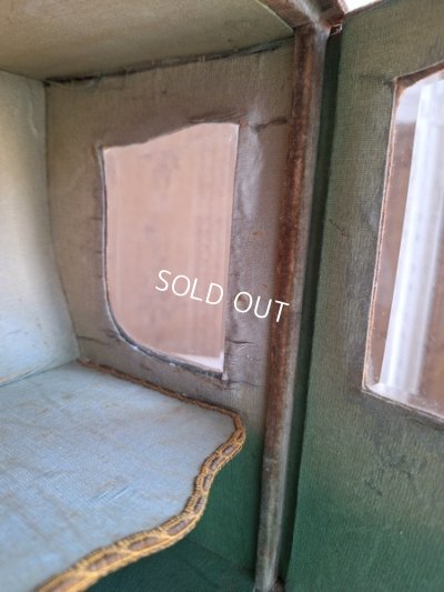 画像26: 天使のガラスケース