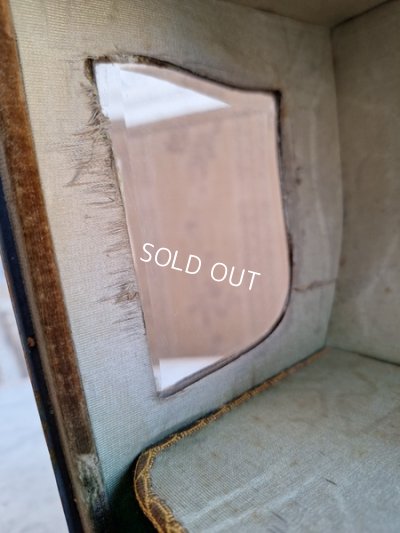 画像27: 天使のガラスケース