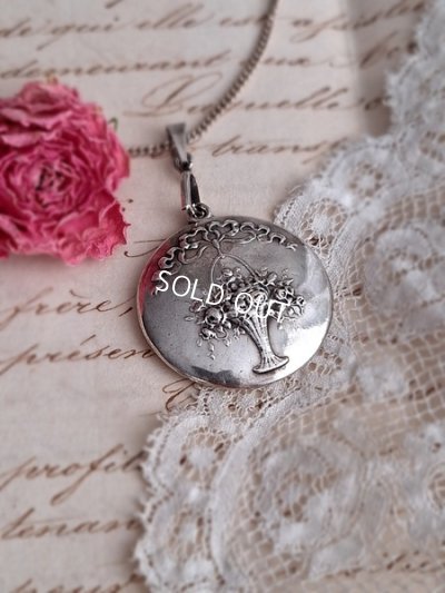 画像7: 花かごレリーフペンダントトップ