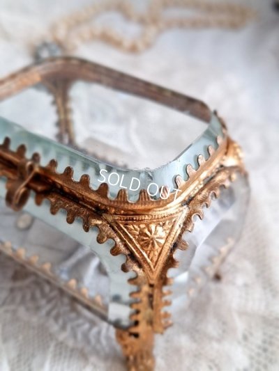 画像5: アンティークガラスジュエリーケース