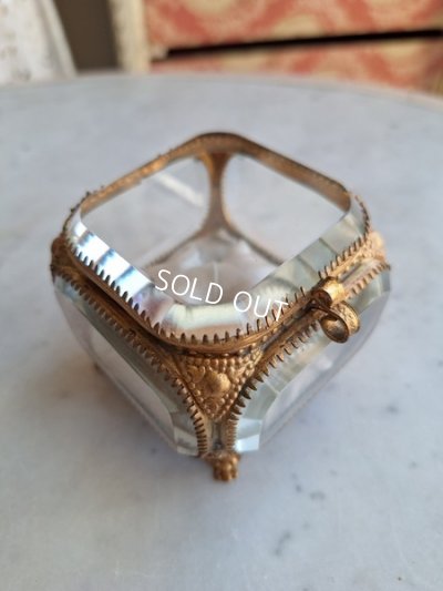 画像6: アンティークガラスジュエリーケース