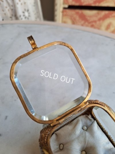 画像7: アンティークガラスジュエリーケース