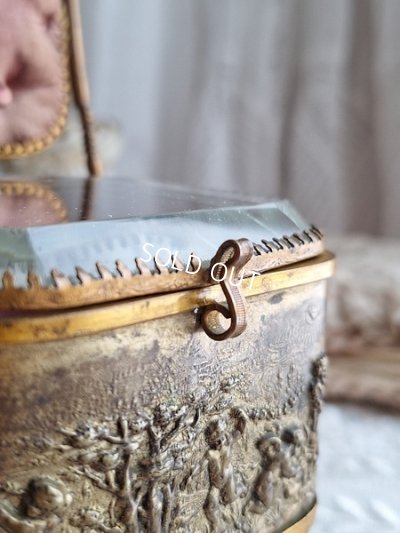 画像15: 懐中時計スタンド付天使のジュエリーボックス