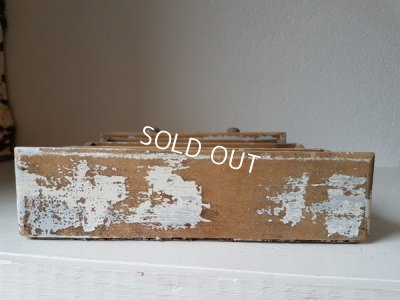 画像13: レース付きドールキャビネット