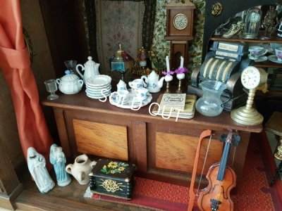 画像11: ミニチュアドールハウス（アンティークショップ）