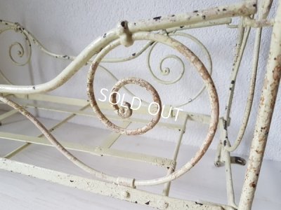 画像10: アイアン製ドールベッド