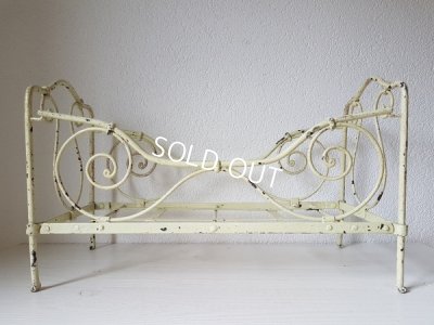 画像3: アイアン製ドールベッド