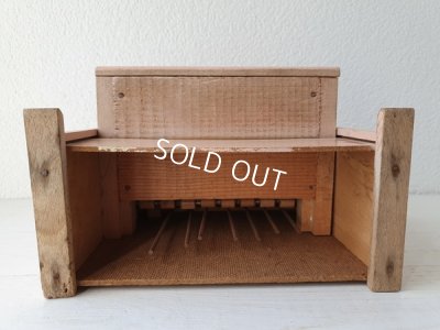 画像11: アンティ―クトイピアノ