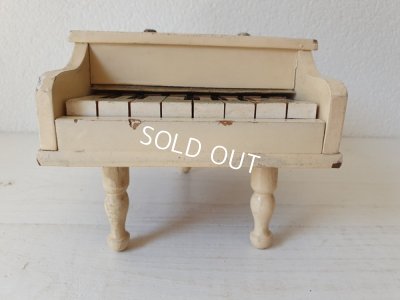 画像4: アンティークトイピアノ