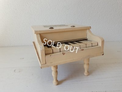 画像8: アンティークトイピアノ