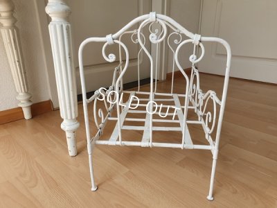 画像5: アイアン製ドールベッド