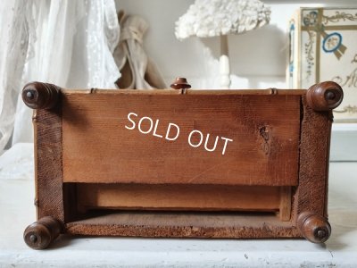 画像9: アンティークドールキャビネット