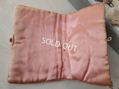 画像15: アンティークハーフドールハンキーケース