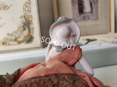 画像7: アンティークハーフドールハンキーケース