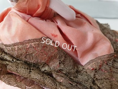 画像12: アンティークハーフドールハンキーケース