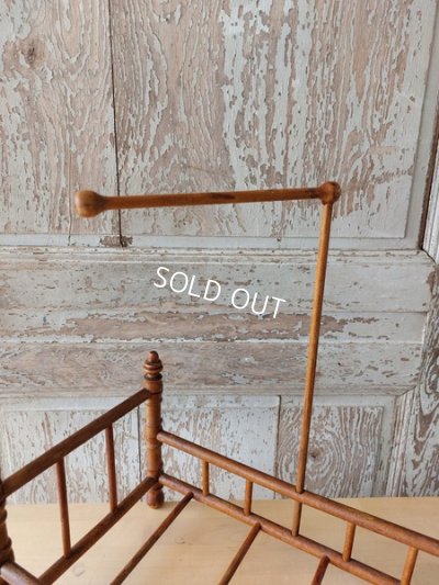 画像5: アンティークドールベッド