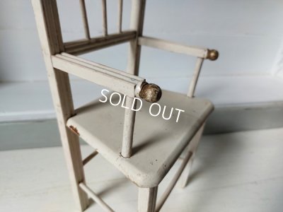 画像6: アンティーク白いドールチェア