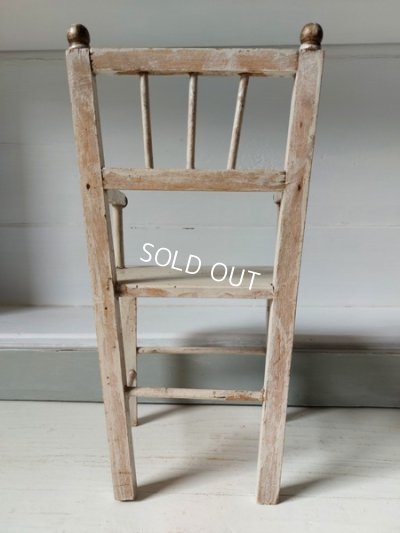 画像4: アンティーク白いドールチェア