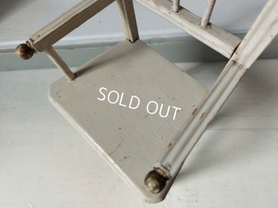 画像7: アンティーク白いドールチェア