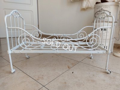 画像4: アイアン製ドールベッド