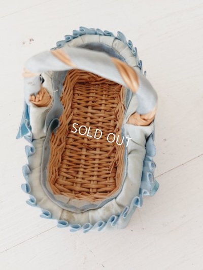 画像11: セルロイドドール付きドールベッド