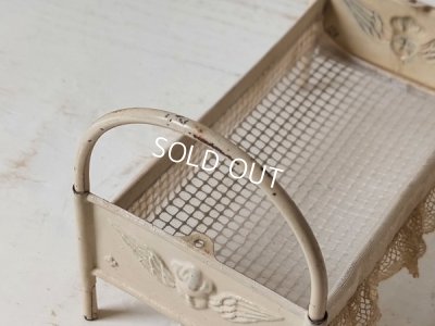 画像12: アンティークドールベッド