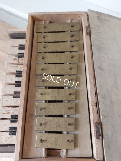 画像5: アンティークトイピアノ