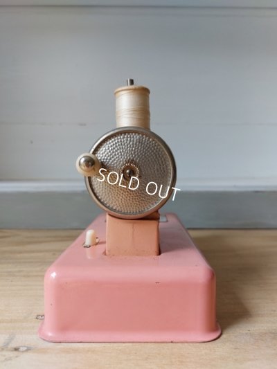 画像11: アンティークCacige社ピンクトイミシン