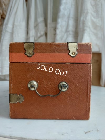 画像4: アンティークドールトランク