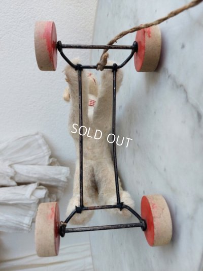 画像12: シュタイフ車輪付羊