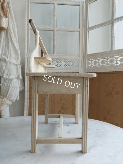 画像10: アンティークドールドレッサー