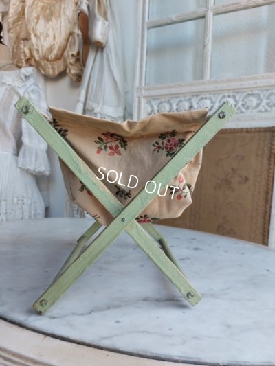 画像12: アンティーク小さなトラバイユーズ