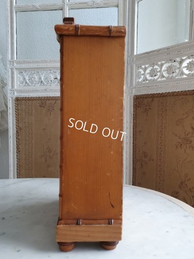 画像12: アンティークドールキャビネット