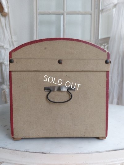 画像4: アンティークドールトランク