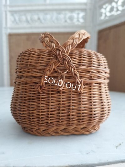 画像2: アンティークドールバスケット