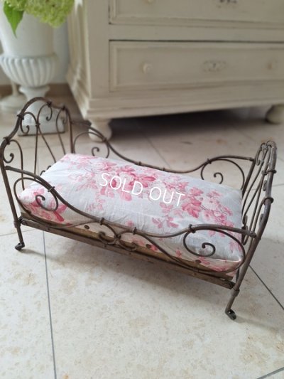 画像2: アンティークドールベッド