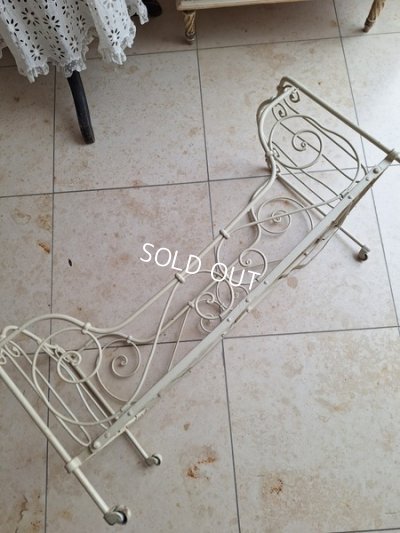 画像7: アイアン製ドールベッド