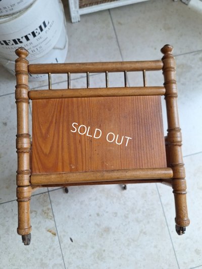 画像6: アンティークドールベッド